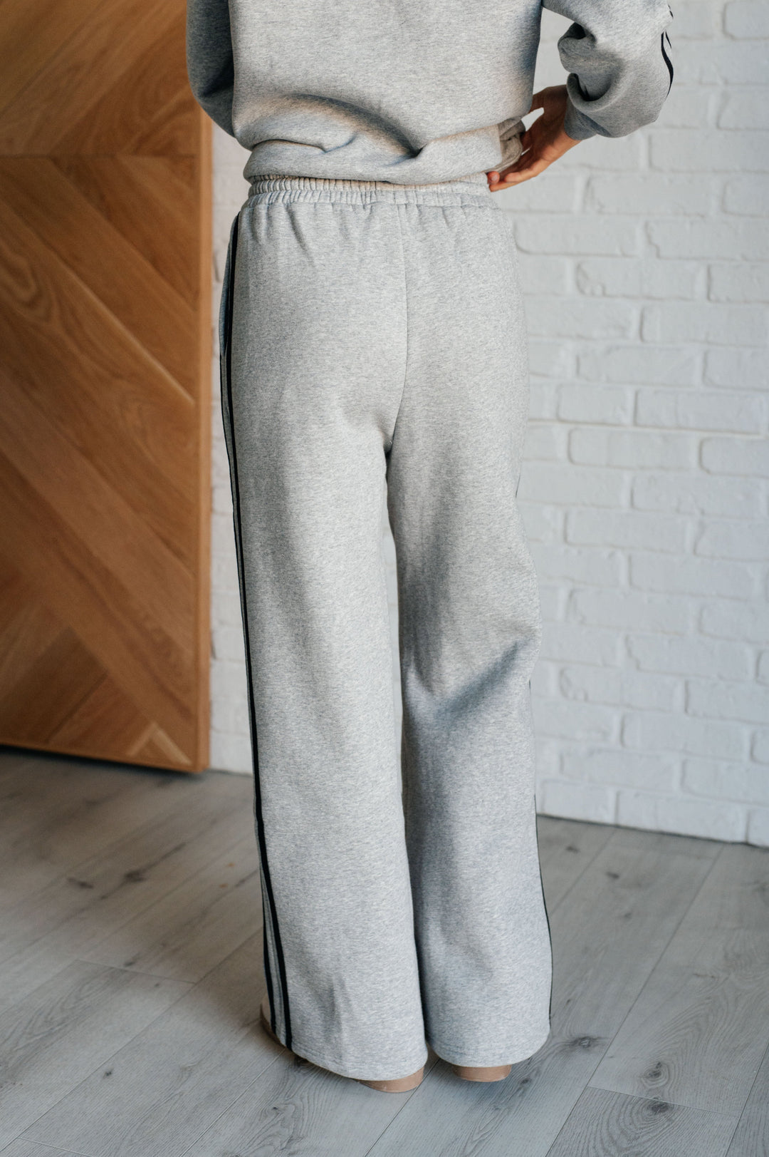 Fall In Love Stripe Detail Sweatpants