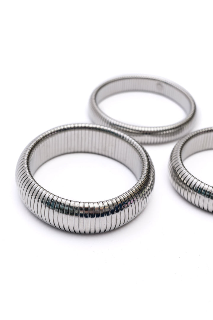 Silver Streak Ribbed Bangles Set of 3